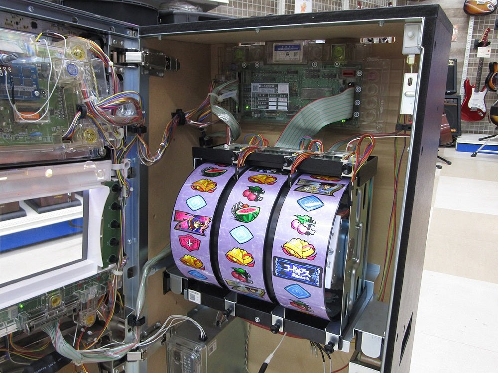 パチスロ実機 コードギアス反逆のルルーシュ コイン不要機搭載 100V対応 Vol調節有 スロット Sammy/サミー - 安心保証・業界最安値の販売 福助