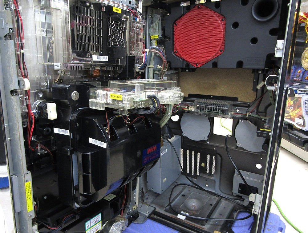 パチスロ実機 バジリスク2 甲賀忍法帖 コイン不要機付き 100V対応/ボリューム調節有 ドアキー/設定キー付属 - 電動工具・楽器・ブランド・住設家電も総合リユース｜リサイクルショップ福助