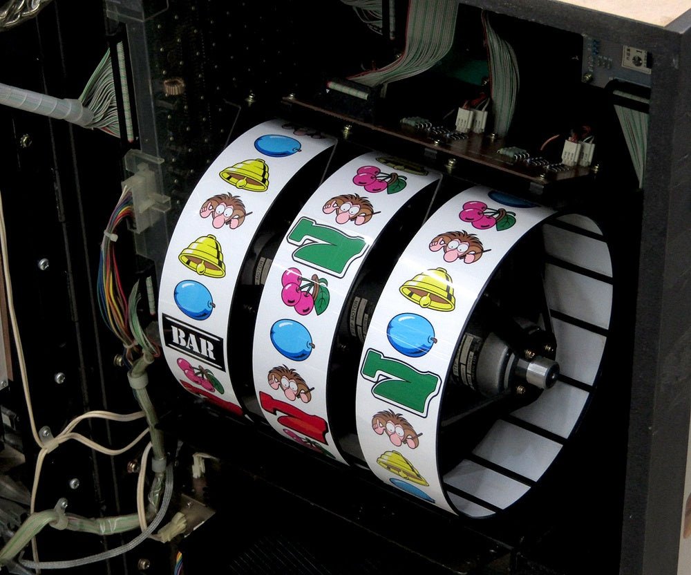 パチスロ実機 大東音響 リズムボーイズ 設定キー有り/ドアキー無し/コイン付き レトロ スロット 4号機 - 電動工具・楽器・ブランド・住設家電も総合リユース｜リサイクルショップ福助