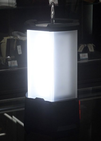 富士倉 充電式トールランタン45W GP - TB45W 最大5200ルーメン 360℃/180℃切替可 AC100V - 安心保証・業界最安値の販売 福助