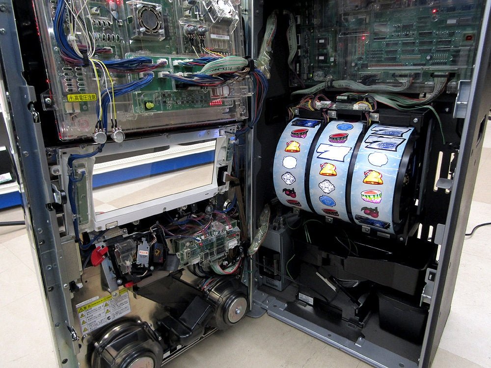 パチスロ実機 山佐 セイクリッドセブン スロット 5号機 コイン不要機搭載 100V(家庭用電源)対応 Vol調節有 - 安心保証・業界最安値の販売 福助