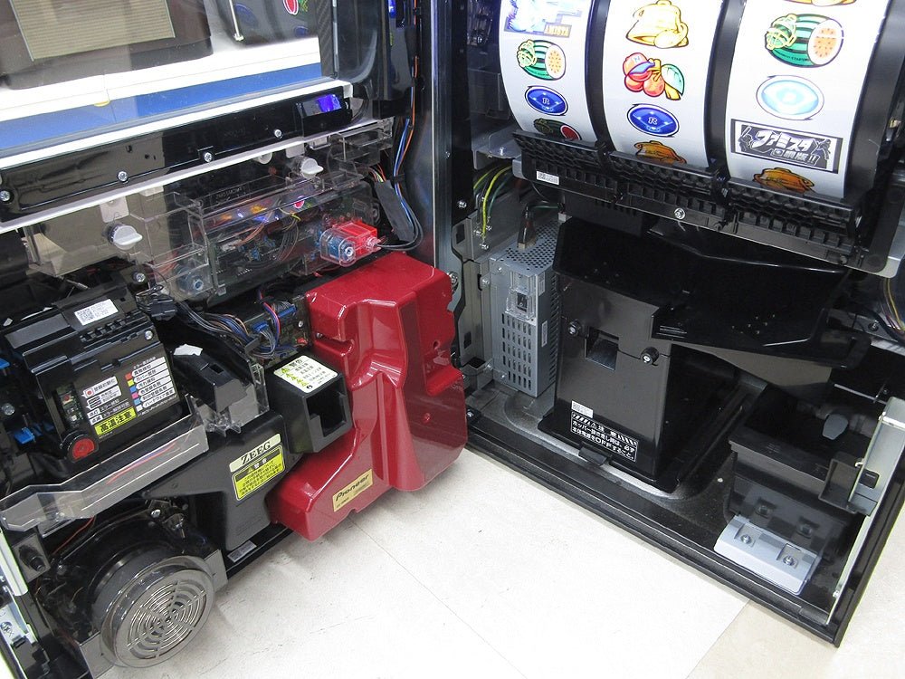 パチスロ実機 ファミスタ回胴版!! 6.5号機 データカウンタ付 コイン不要機搭載 家庭用電源対応 Vol調節有 ユニバーサル - 安心保証・業界最安値の販売 福助