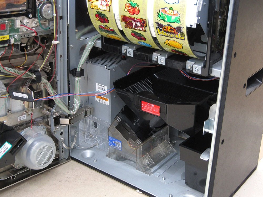 パチスロ実機 コナミアミューズメント マジカルハロウィン7 マジハロ 6号機 コイン不要機搭載 100V対応 Vol調節有 - 電動工具・楽器・ブランド・住設家電も総合リユース｜リサイクルショップ福助