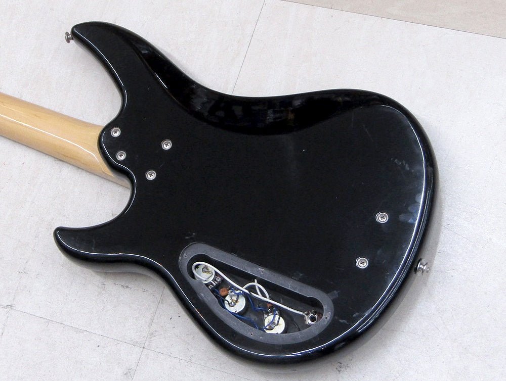 自作品 フレットレスベース 詳細不明 約835mmスケール 4弦 出力確認済み - 安心保証・業界最安値の販売 福助