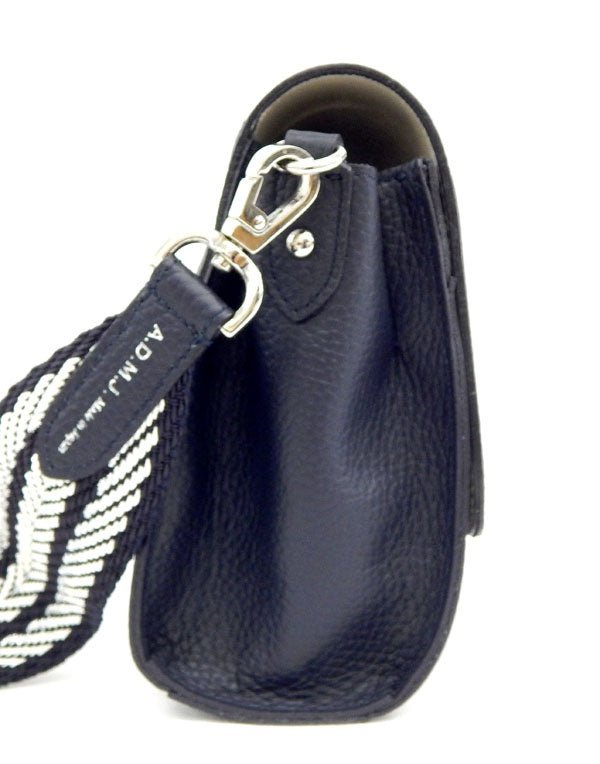 ADMJ シュリンク型押し ターンロック クロスボディバッグ - 安心保証・業界最安値の販売 福助