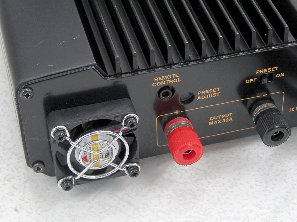 ALINCO アルインコ 直流安定化電源 スイッチング式 32A DM - 330MV パワーサプライ - 安心保証・業界最安値の販売 福助