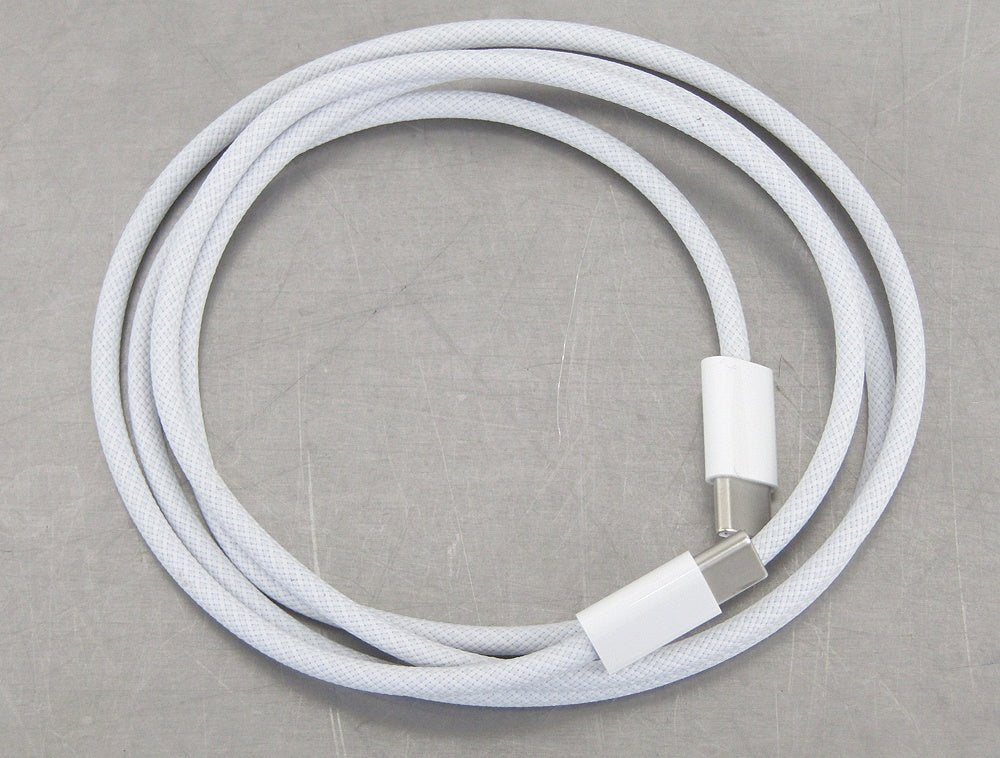 Apple アップル AirPods Pro 第2世代 MagSafe充電ケース(USB - C)付き MTJV3J/A A3042 エアポッズプロ イヤフォン - 安心保証・業界最安値の販売 福助