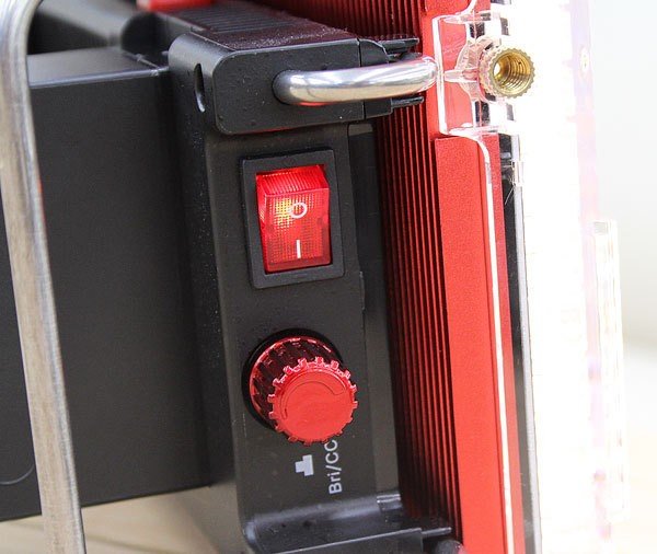 Aputure Amaran Tri - 8c 11.5インチ 撮影用LEDライト 超高輝度 2300K - 6800K 照明キット ワイヤレス 動作品 スタジオ機材 - 安心保証・業界最安値の販売 福助