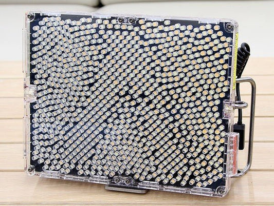 Aputure Amaran Tri - 8c 11.5インチ 撮影用LEDライト 超高輝度 2300K - 6800K 照明キット ワイヤレス 動作品 スタジオ機材 - 安心保証・業界最安値の販売 福助