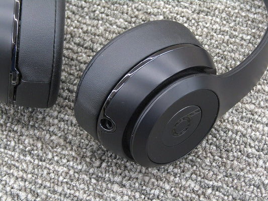 Beats Solo3 Wireless A1796 ブラック ワイヤレスヘッドフォン ビーツ ヘッドホン - 電動工具・楽器・ブランド・住設家電も総合リユース｜リサイクルショップ福助