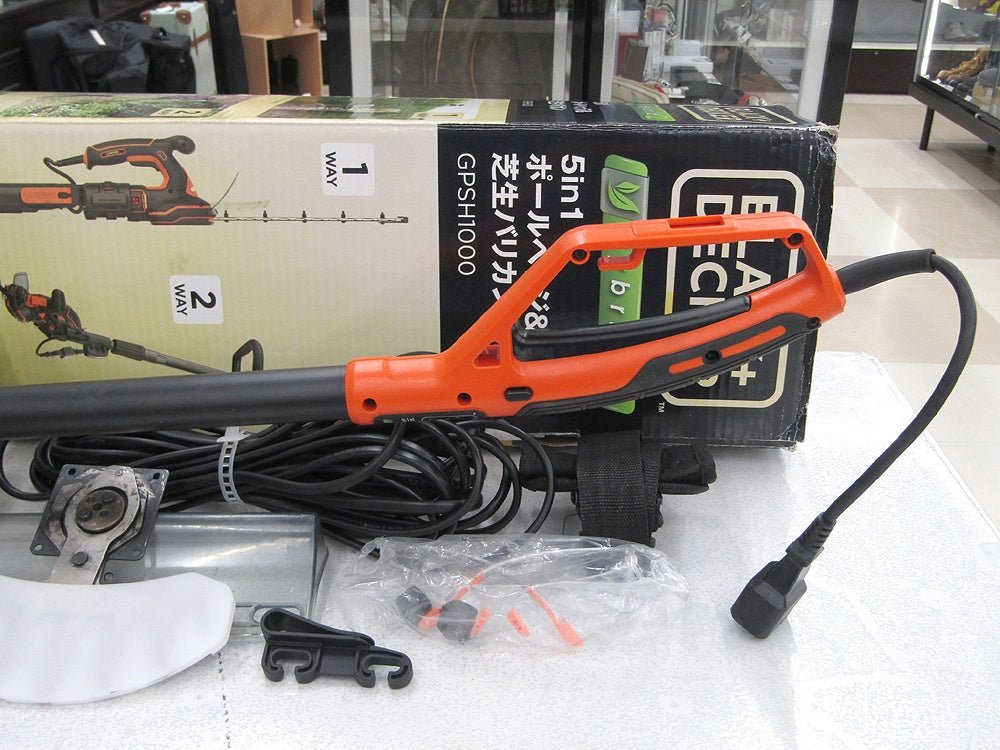 BLACK＆DECKER ブラック＆デッカー GPSH1000コード式5in1ポールヘッジ&芝生バリカン - 電動工具・楽器・ブランド・住設家電も総合リユース｜リサイクルショップ福助