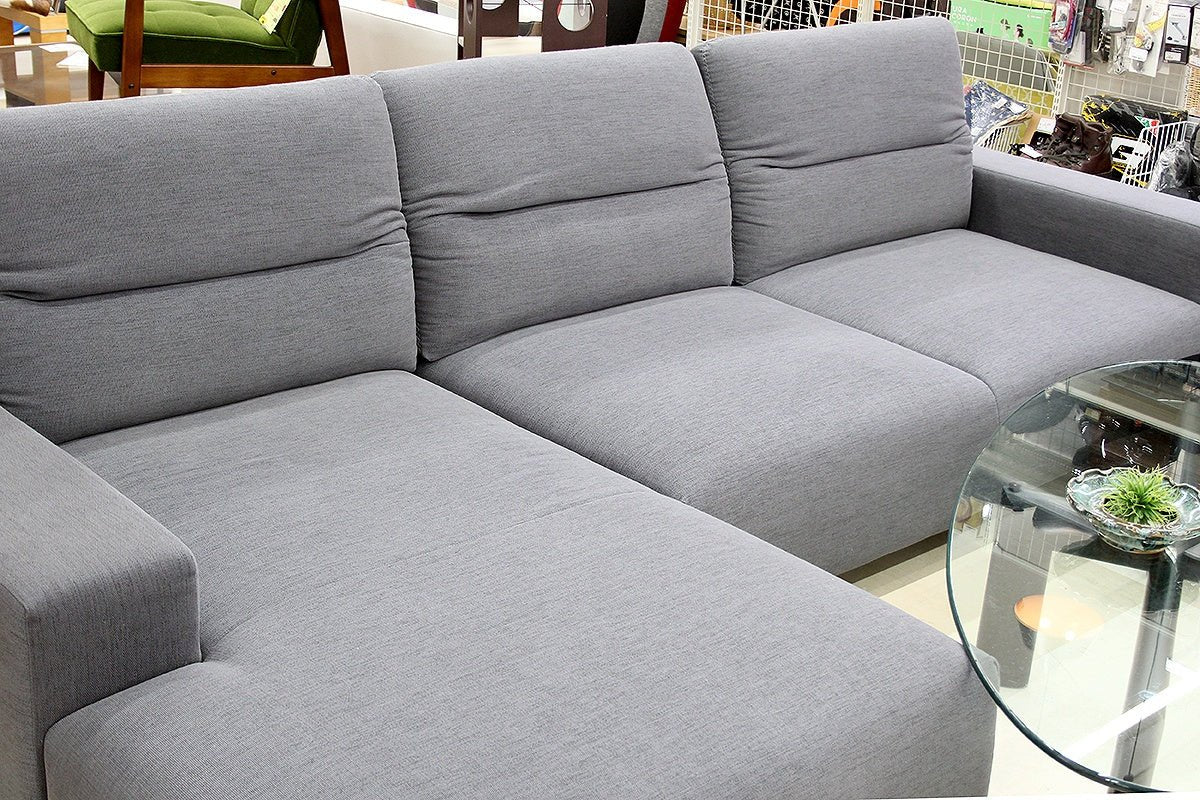 BoConcept(ボーコンセプト) Hamptn ハンプトン 3人掛けカウチソファ アジャスタブルバック&ライトサイド レスティングユニット付き - 安心保証・業界最安値の販売 福助