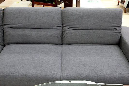 BoConcept(ボーコンセプト) Hamptn ハンプトン 3人掛けカウチソファ アジャスタブルバック&ライトサイド レスティングユニット付き - 安心保証・業界最安値の販売 福助