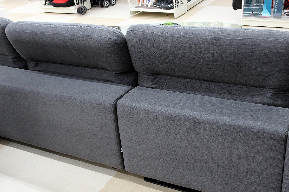 BoConcept(ボーコンセプト) Hamptn ハンプトン 3人掛けカウチソファ アジャスタブルバック&ライトサイド レスティングユニット付き - 安心保証・業界最安値の販売 福助