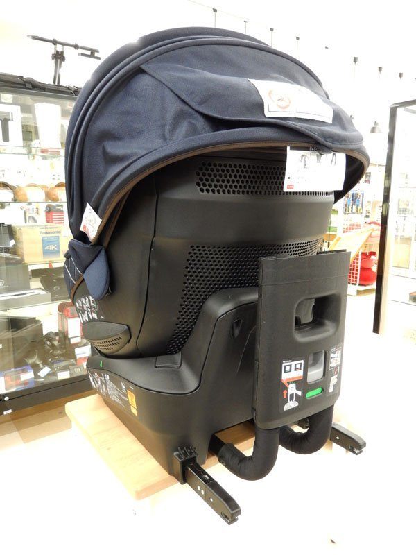 CARMATE/カーメイト エールベベ 回転型チャイルドシート クルット4i グランス【ISOFIX取付】 新生児から4歳用 BF883 - 安心保証・業界最安値の販売 福助