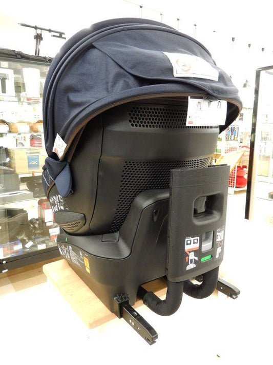 CARMATE/カーメイト エールベベ 回転型チャイルドシート クルット4i グランス【ISOFIX取付】 新生児から4歳用 BF883 - 安心保証・業界最安値の販売 福助