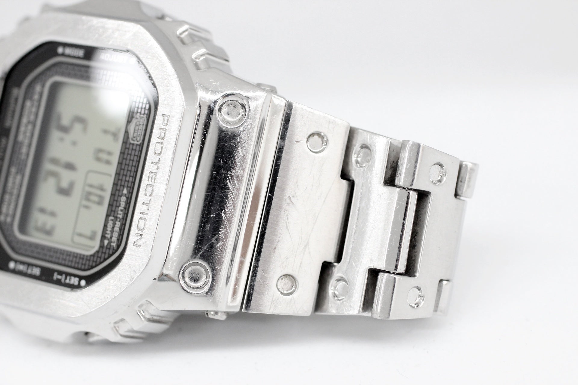 CASIO(カシオ) G - SHOCK Gショック 電波ソーラー GMW - B5000D - 1JF シルバー Bluetooth搭載 - 安心保証・業界最安値の販売 福助