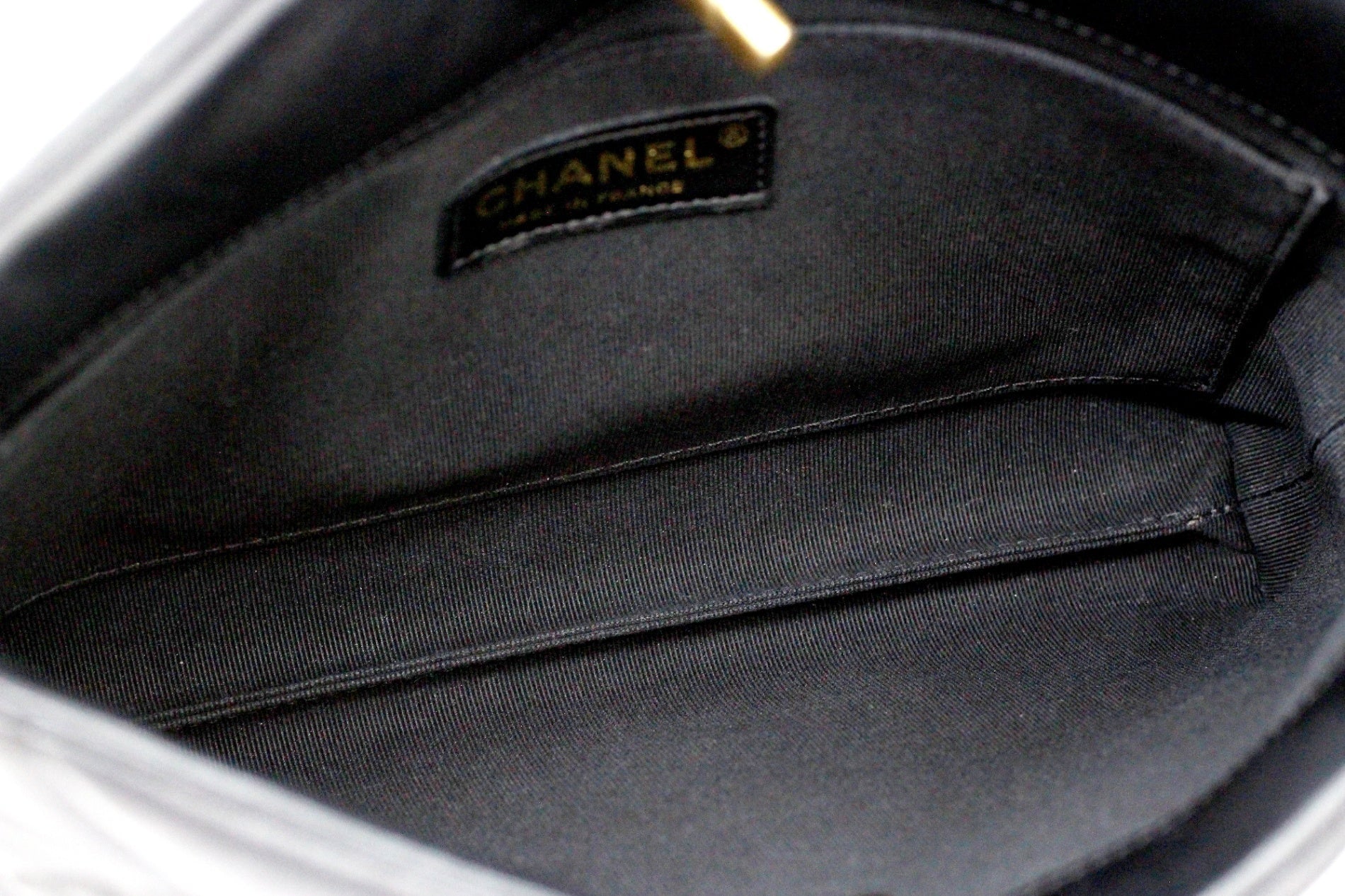 CHANEL(シャネル) マトラッセ ラムスキン キルティングクラッシュ オン チェーンホーボー ブラック ショルダーバッグ ポシェット - 電動工具・楽器・ブランド・住設家電も総合リユース｜リサイクルショップ福助