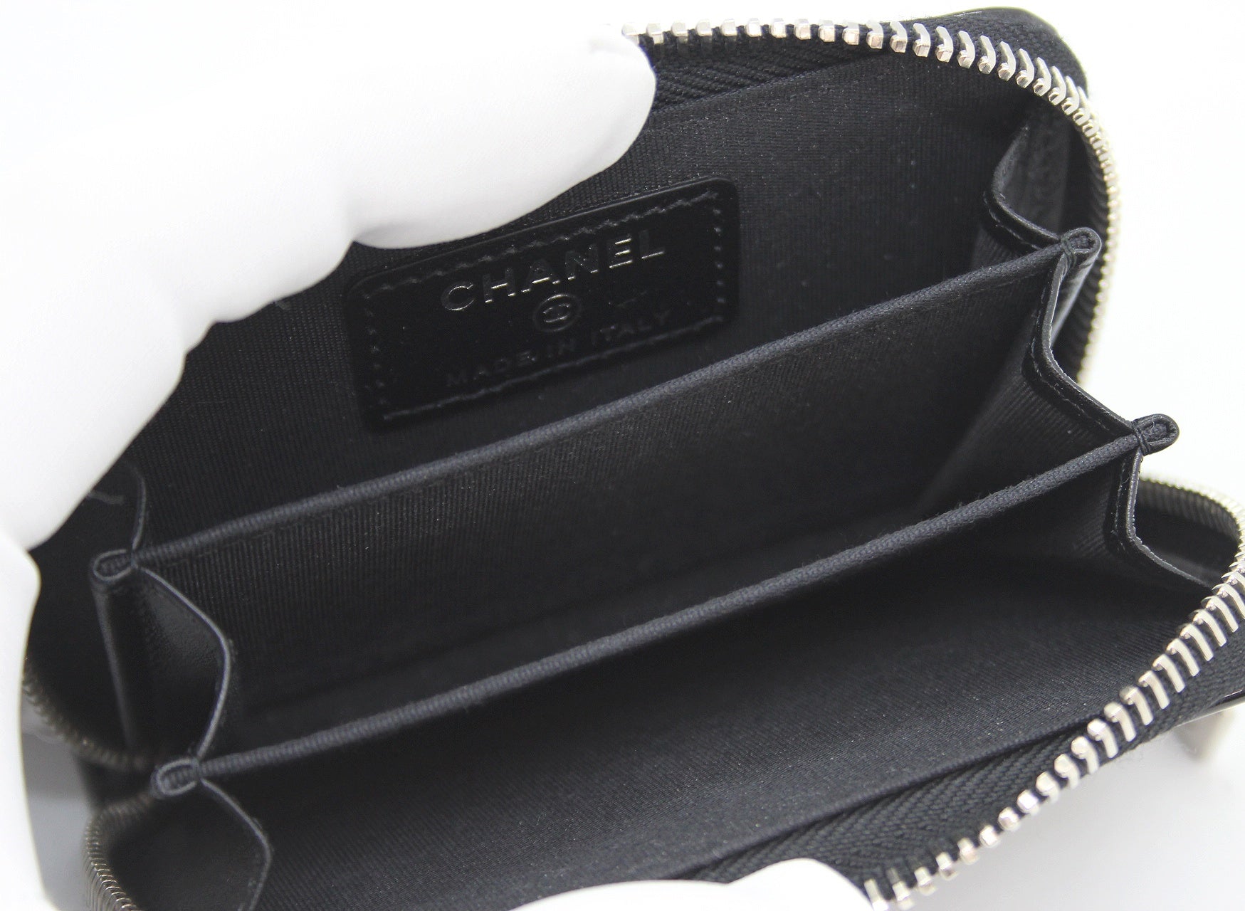 CHANEL(シャネル) ブリリアントマトラッセ エナメル コインケース ブラック 財布 小銭入れ - 安心保証・業界最安値の販売 福助