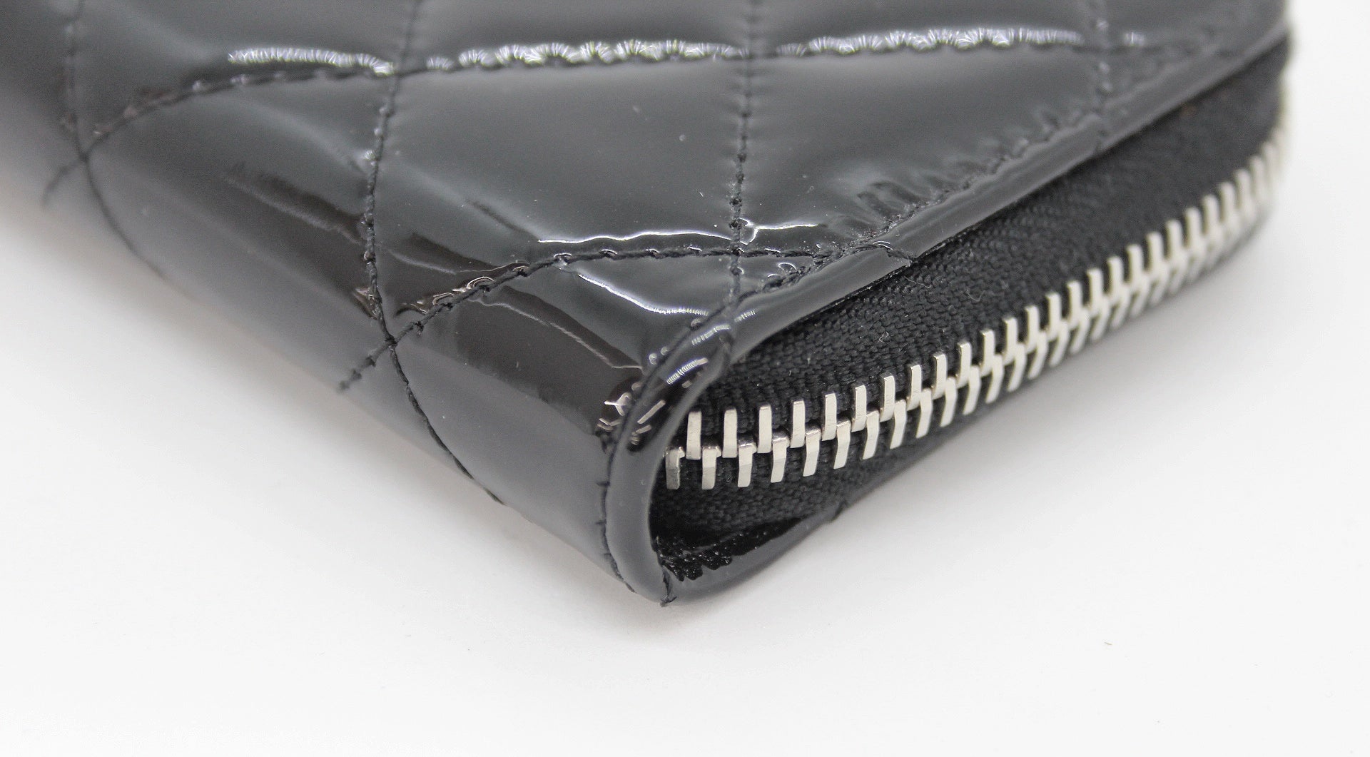 CHANEL(シャネル) ブリリアントマトラッセ エナメル コインケース ブラック 財布 小銭入れ - 安心保証・業界最安値の販売 福助