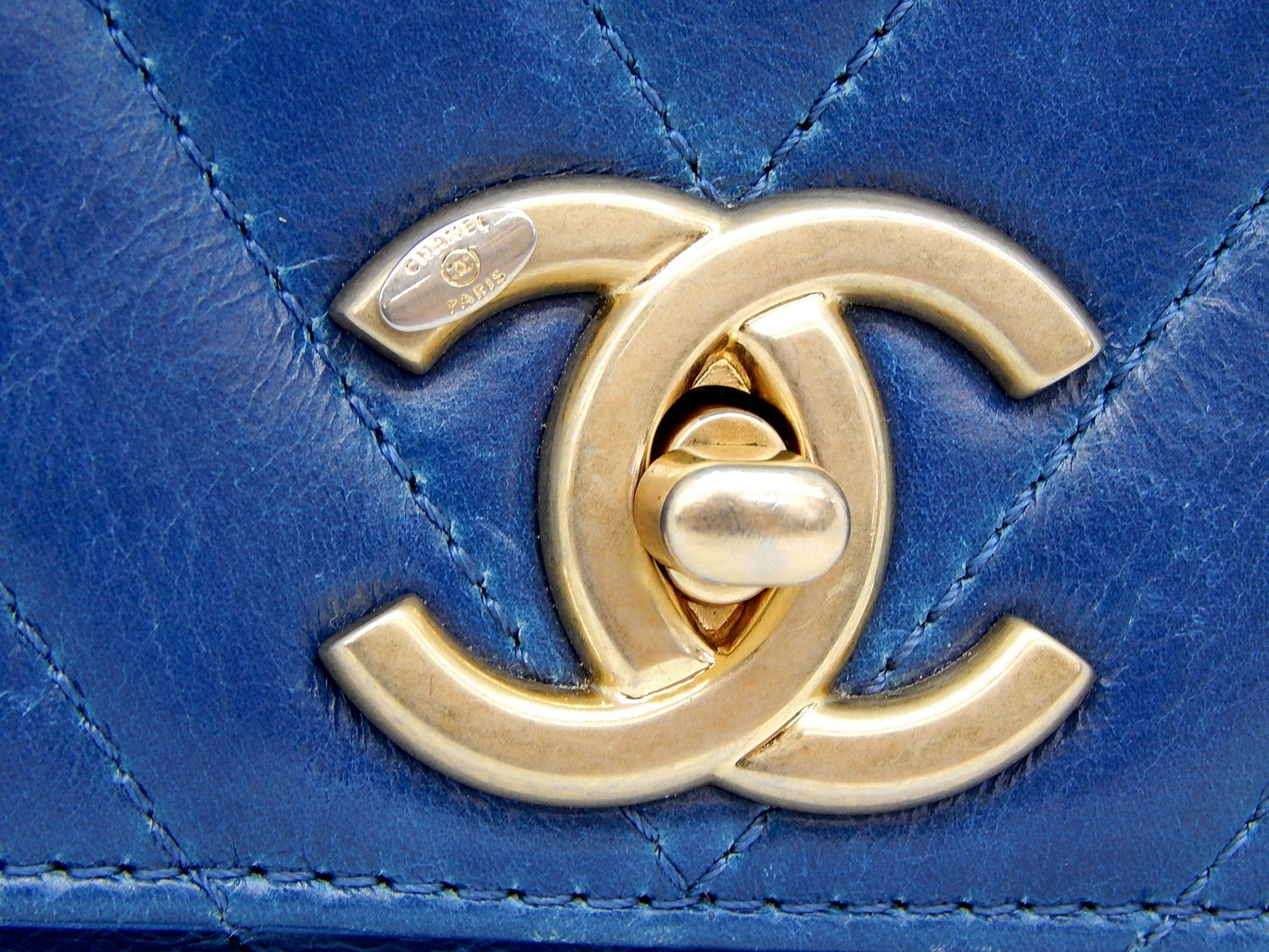 CHANEL(シャネル) Vステッチ ココハンドル チェーンショルダーバッグ ブルー - 安心保証・業界最安値の販売 福助