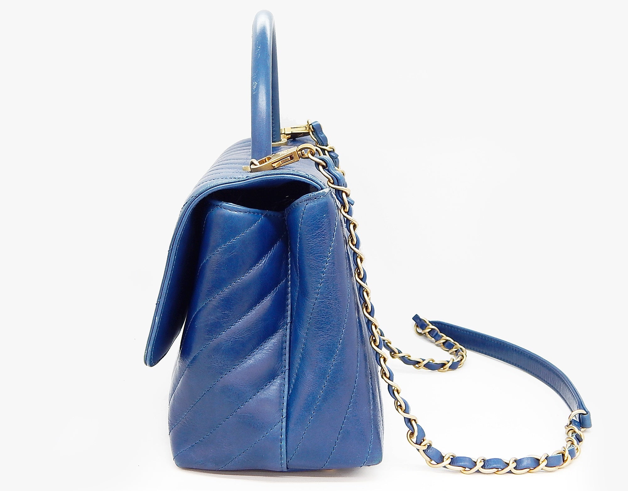 CHANEL(シャネル) Vステッチ ココハンドル チェーンショルダーバッグ ブルー - 安心保証・業界最安値の販売 福助