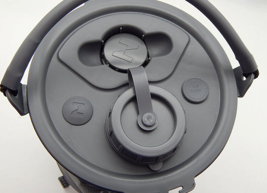 Colapz (コラプズ) 2 - in - 1 Water Carrier&Bucket ウォータージャグ 8L SORC - 001 GREY 折りたたみ - 安心保証・業界最安値の販売 福助