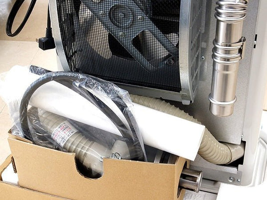 CORONA/コロナ FF式輻射ストーブ スペースネオミニ FF - SG4223M - W シャンパンホワイト [木造11畳まで/コンクリート18畳まで] - 電動工具・楽器・ブランド・住設家電も総合リユース｜リサイクルショップ福助