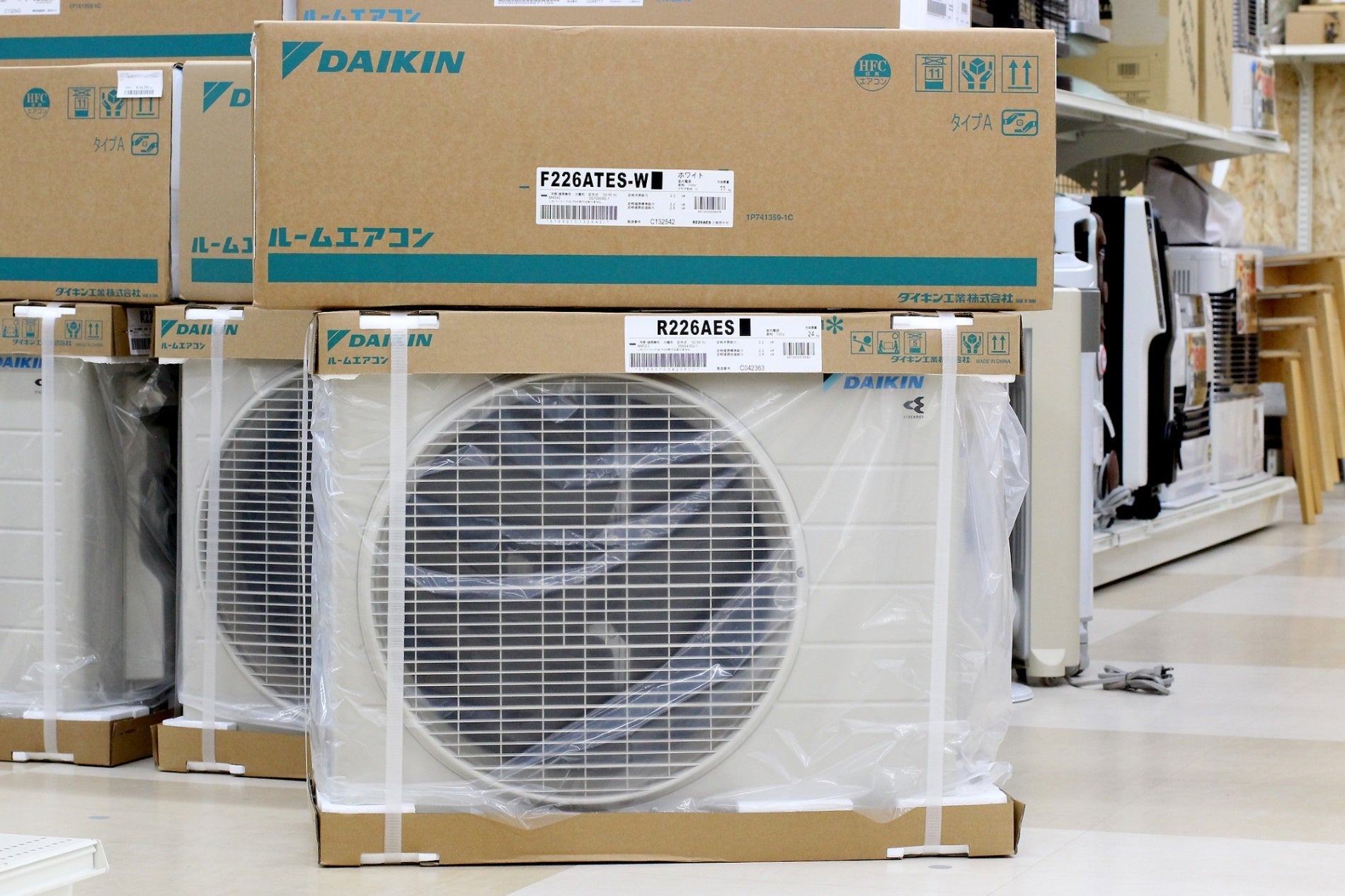 DAIKIN(ダイキン) エアコン 6畳 S226ATES-W Eシリーズ 2026年モデル ルームエアコン 冷暖房 単相100V ホワイト (F226ATES-W+R226AES) - 電動工具・楽器・ブランド・住設家電も総合リユース｜リサイクルショップ福助