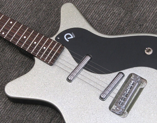 Danelectro ダンエレクトロ 59M NOS+ METAL FLAKE ギター - 電動工具・楽器・ブランド・住設家電も総合リユース｜リサイクルショップ福助