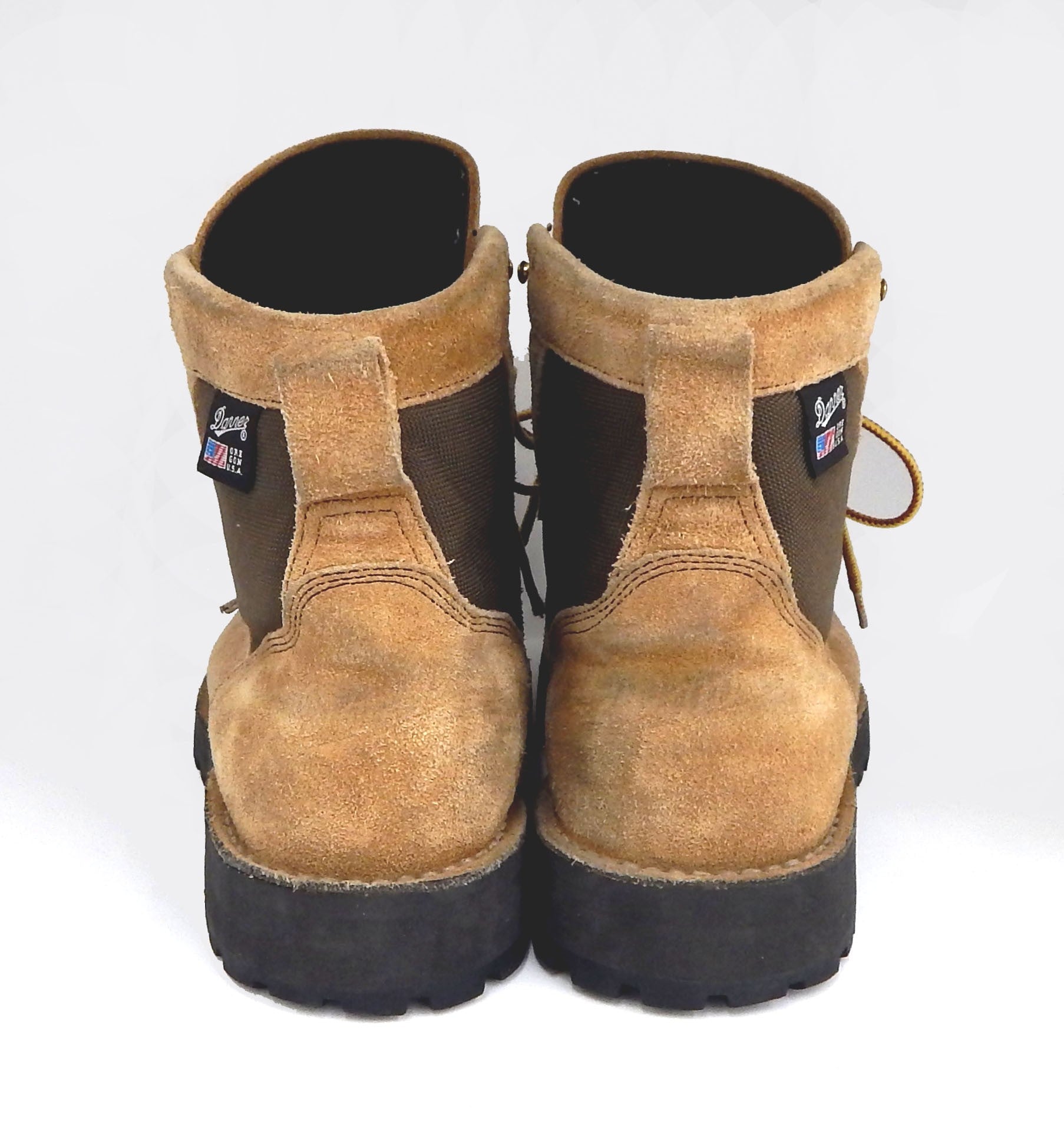 DANNER/ダナー ライトタイプ MUGHO D - 7009 ベージュスエード 28 - 安心保証・業界最安値の販売 福助