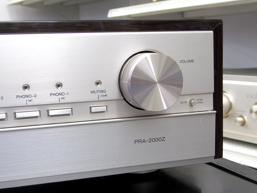 DENON デノン ステレオプリアンプ PRA - 2000Z コントロールアンプ - 安心保証・業界最安値の販売 福助
