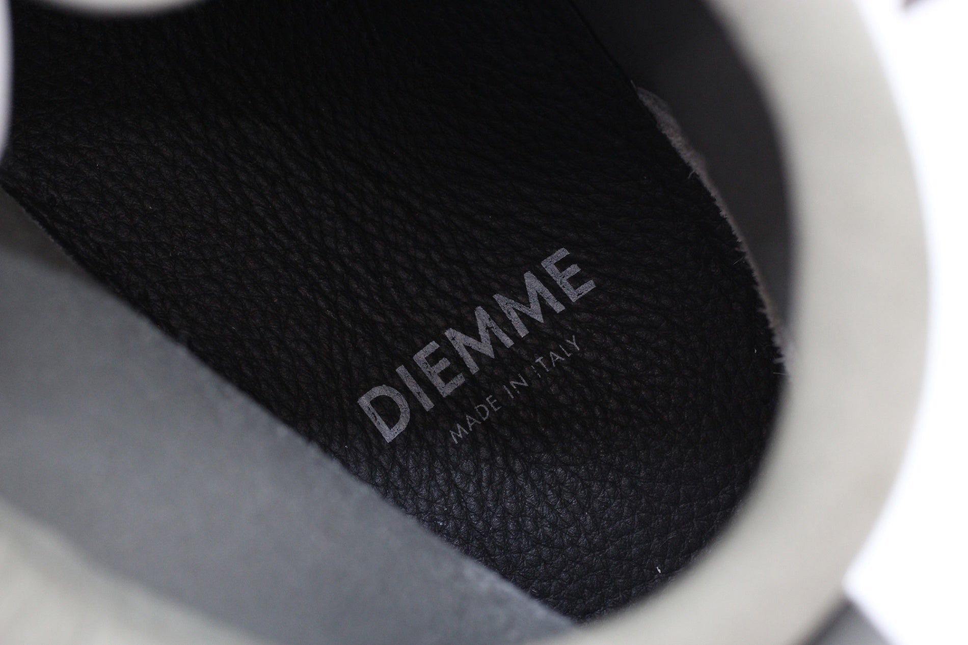 DIEMME (ディエッメ) ジップ スニーカー レザー FONTESI フォンテージ グレー 42(27cm相当) - 電動工具・楽器・ブランド・住設家電も総合リユース｜リサイクルショップ福助