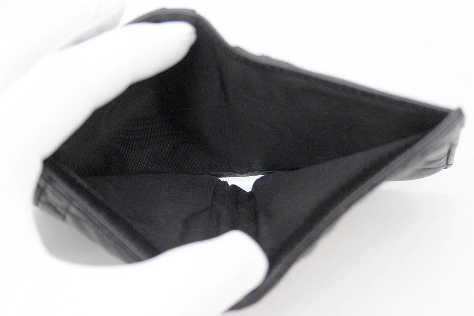 Dior Caro Dahlia ウォレット カナージュ カーフスキン ブラック ディオール カロ ダリア コンパクト 二つ折り財布 - 安心保証・業界最安値の販売 福助