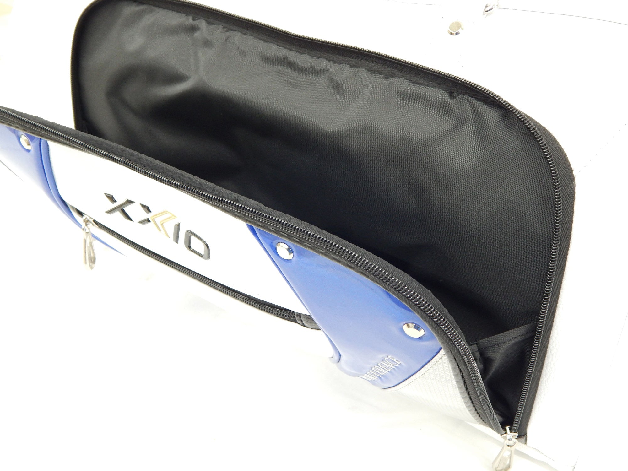 ダンロップ(DUNLOP) XXIO ボストンバッグ GGB - X157 ホワイト - 安心保証・業界最安値の販売 福助