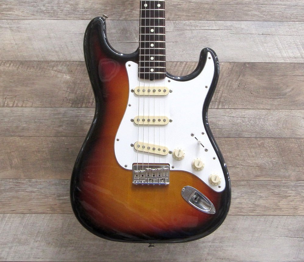 Fender Japan Stratocaster ST62 ハードテイルブリッジ搭載 フェンダージャパン ストラトキャスター ギター - 安心保証・業界最安値の販売 福助