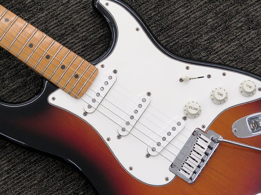 Fender USA American Standard Stratocaster 3Tone Sunburst フェンダー ギター - 電動工具・楽器・ブランド・住設家電も総合リユース｜リサイクルショップ福助