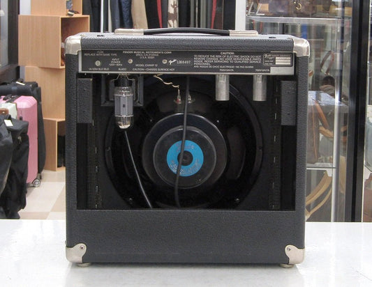 Fender USA Champ12 フェンダー ギターアンプ 赤ノブ 状態良好 15W出力 スプリングリバーブ - 電動工具・楽器・ブランド・住設家電も総合リユース｜リサイクルショップ福助
