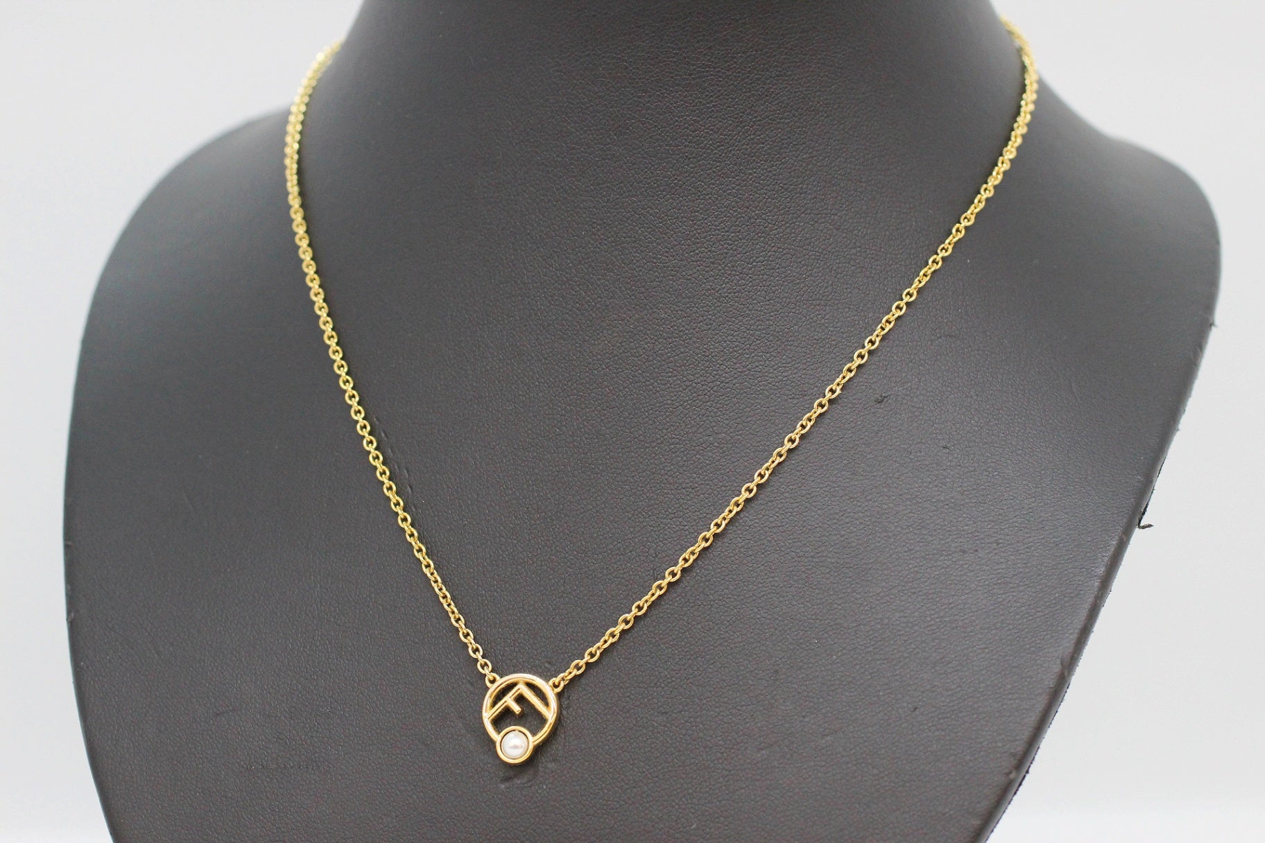 FENDI(フェンディ) F IS FENDI ネックレス ゴールド 8AK324 A5TO F09Z - 安心保証・業界最安値の販売 福助