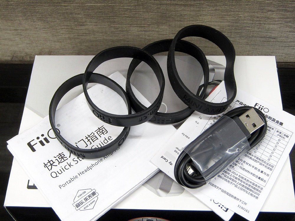 FiiO A5 ポータブルヘッドフォンアンプ/ヘッドホンアンプ ブラック - 安心保証・業界最安値の販売 福助