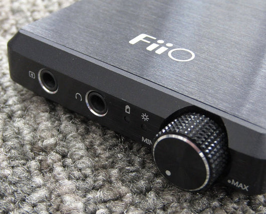 Fiio E12 Mont Blanc ポータブルヘッドホンアンプ OYAIDE/オヤイデ - 電動工具・楽器・ブランド・住設家電も総合リユース｜リサイクルショップ福助