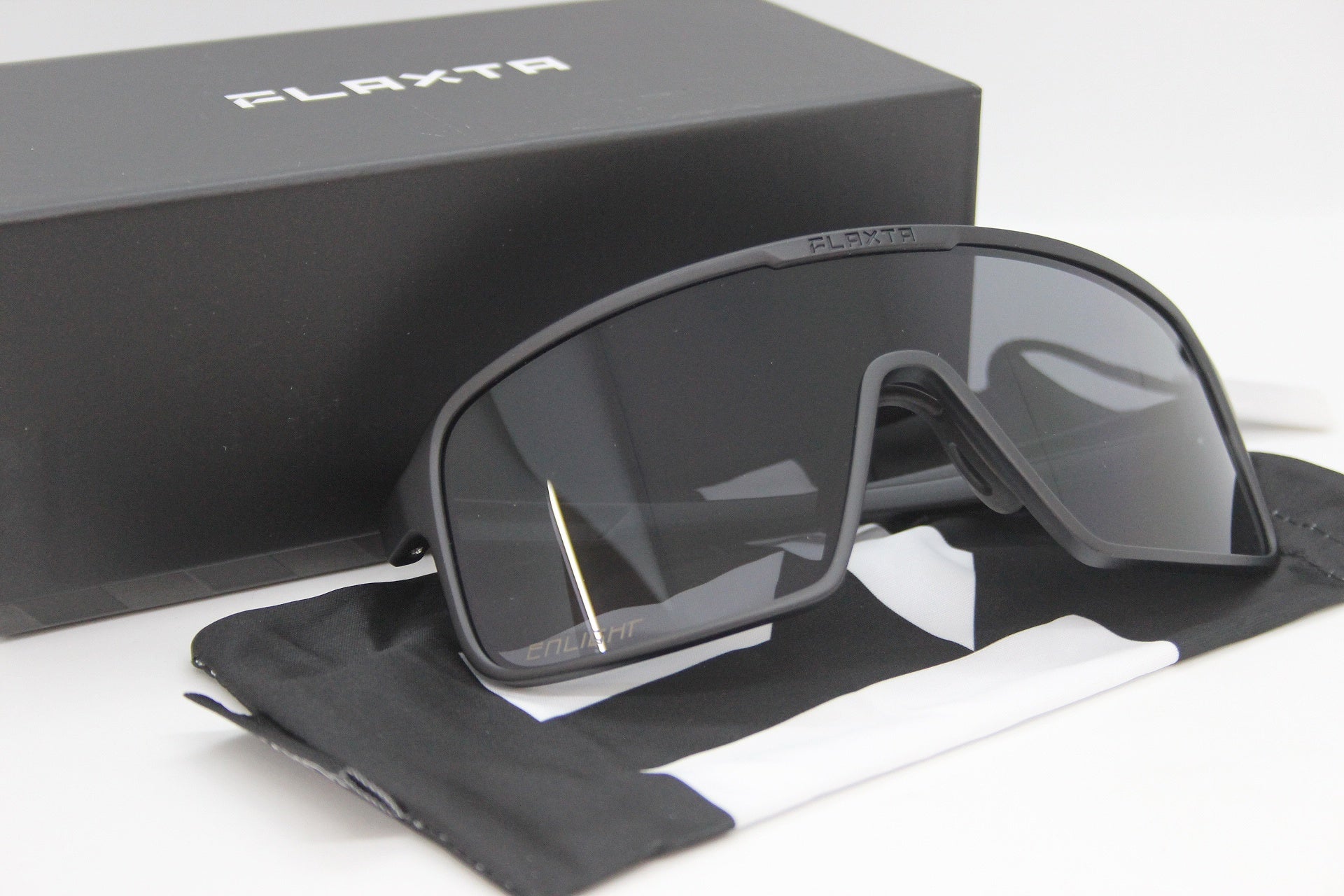 Flaxta(フラクスタ) Above Black 304001010 サングラス - 安心保証・業界最安値の販売 福助