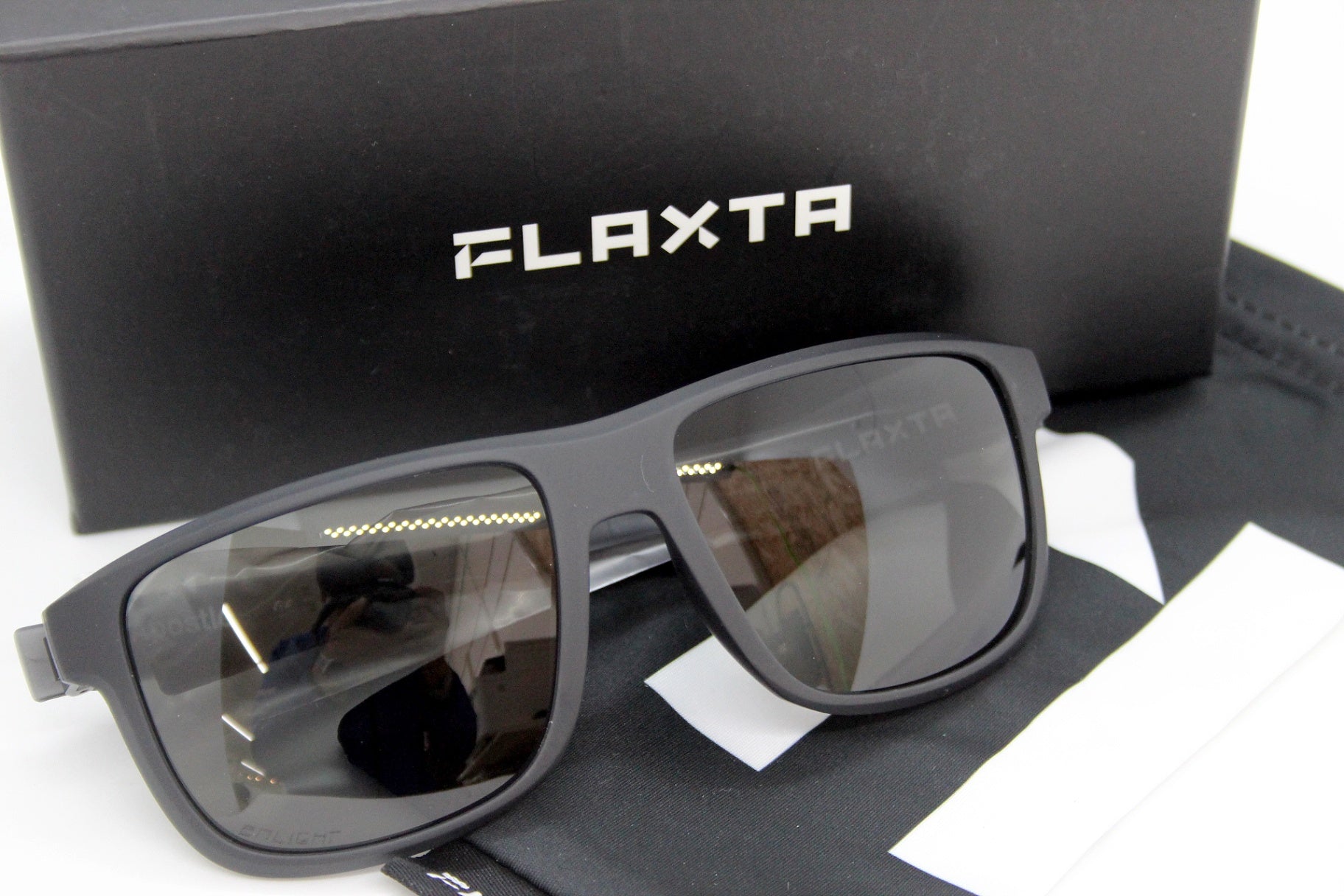 Flaxta(フラクスタ) Apostle Black 303001010 サングラス - 安心保証・業界最安値の販売 福助