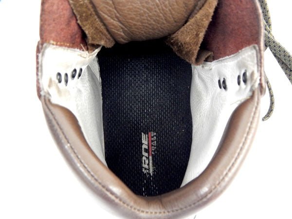 GAERNE ガエルネ ライディングシューズ FUGA/フーガ 26.0㎝ ナットブラウン - 安心保証・業界最安値の販売 福助