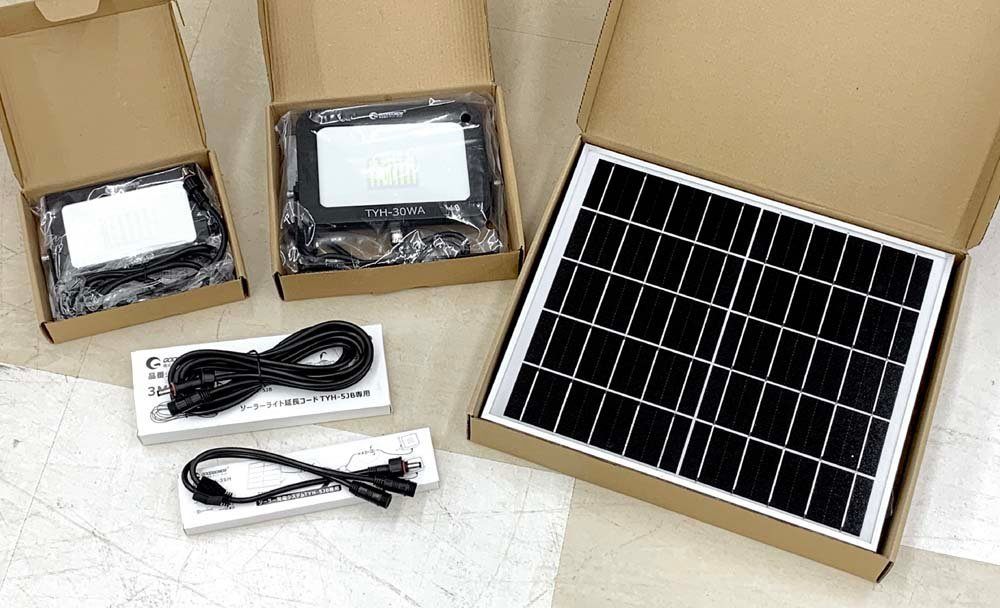 GOODGOODS グッドグッズ ソーラーライト×2個 + ソーラーパネル セット 延長コード・ハブコード付属（TYH - 50WK / TK - 30WAL / TYH - 5JB） - 安心保証・業界最安値の販売 福助