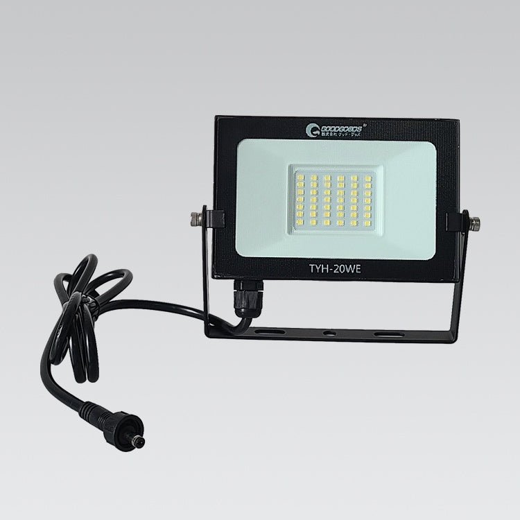 GOODGOODS グッドグッズ ソーラーライト*2(20W/30W)/ソーラーパネル(15W*2枚)/ハブコード/延長コード セット - 電動工具・楽器・ブランド・住設家電も総合リユース｜リサイクルショップ福助