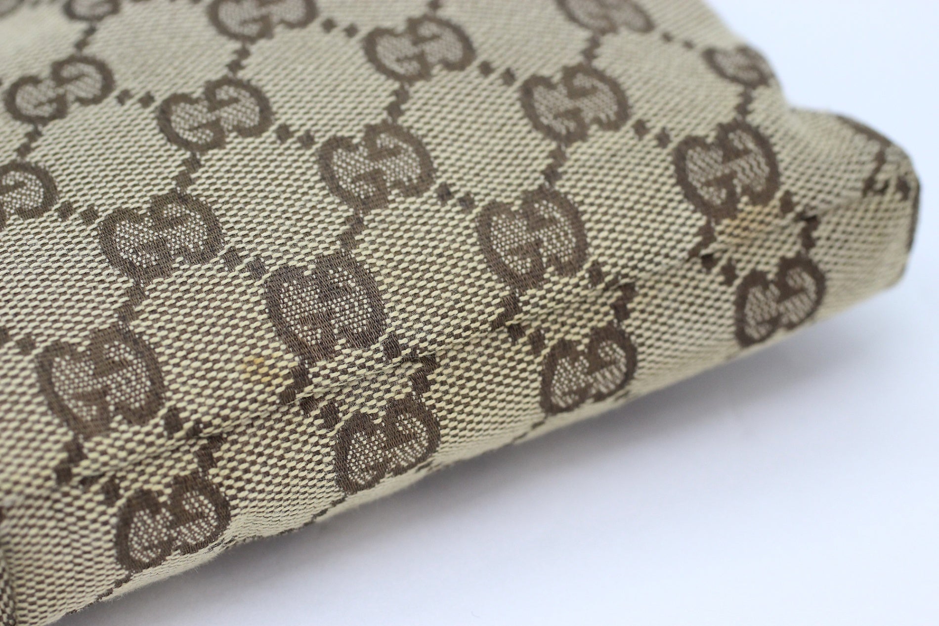 GUCCI(グッチ) ウエストバッグ 28566 GGキャンバス ボディバッグ - 電動工具・楽器・ブランド・住設家電も総合リユース｜リサイクルショップ福助