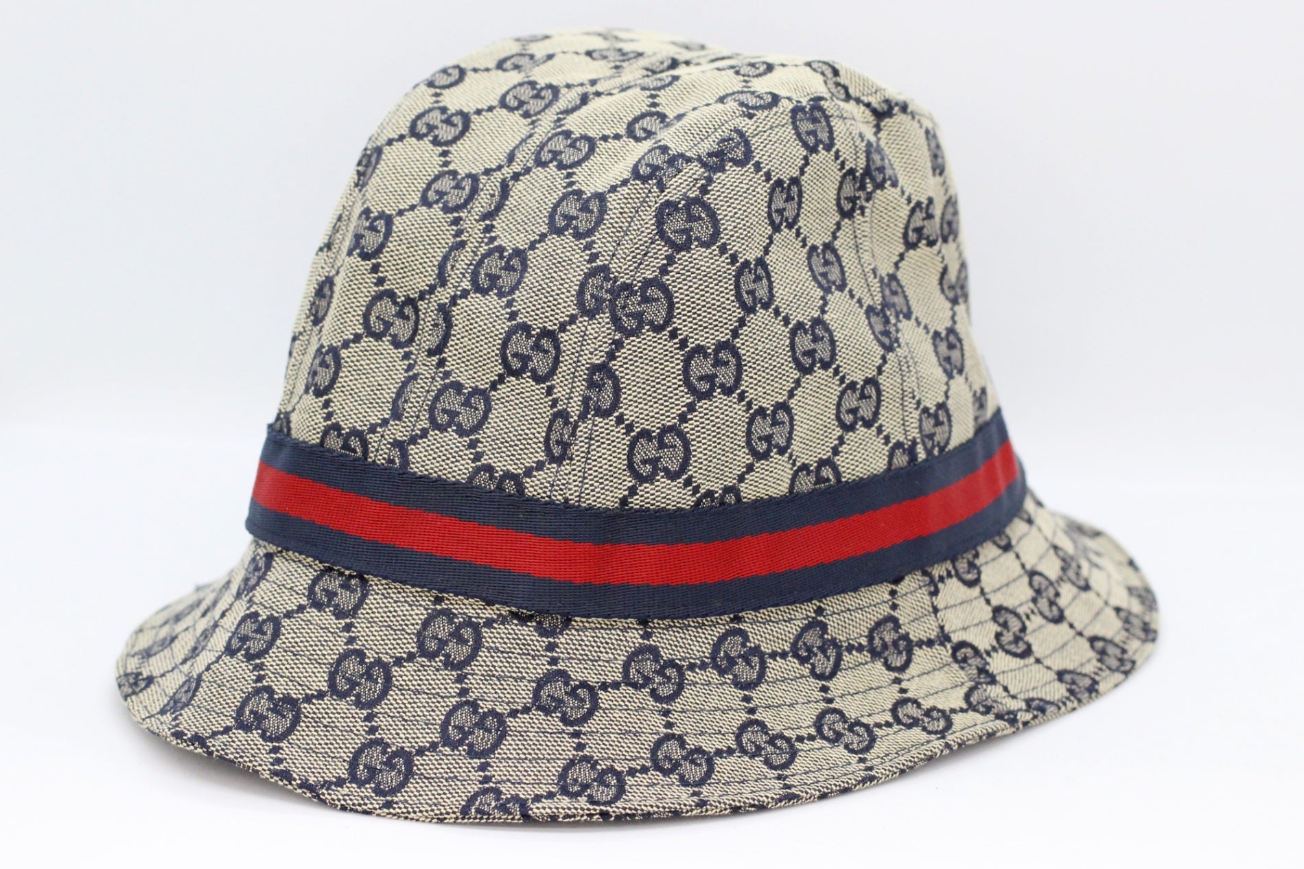 GUCCI(グッチ) バケットハット シェリーライン GGキャンバス 030367 28867 ネイビー - 電動工具・楽器・ブランド・住設家電も総合リユース｜リサイクルショップ福助