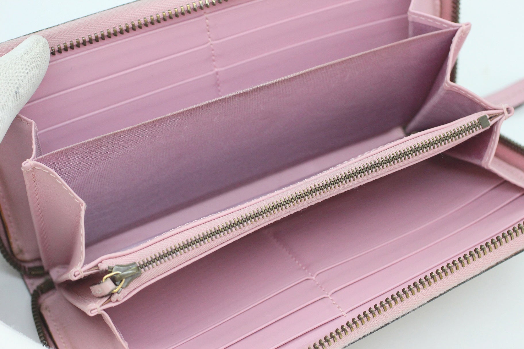 GUCCI [グッチ] ジップウォレット STRAWBERRY PRINT ストロベリープリント B.EB.MULT/SUGAR PINK ラウンドファスナー財布 - 安心保証・業界最安値の販売 福助