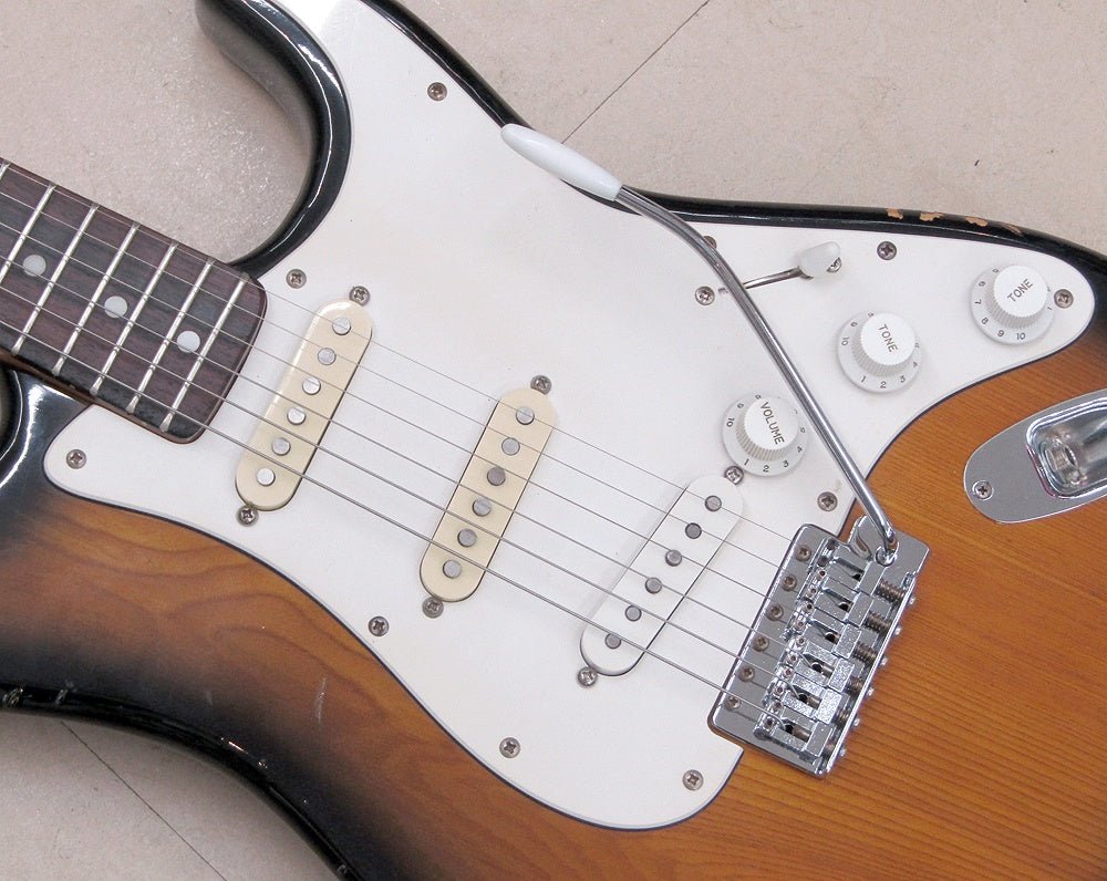 Guyatone グヤトーン CUSTOM ストラトタイプ ギター 希少なローズ指板個体 ペグ/PU交換有 - 安心保証・業界最安値の販売 福助